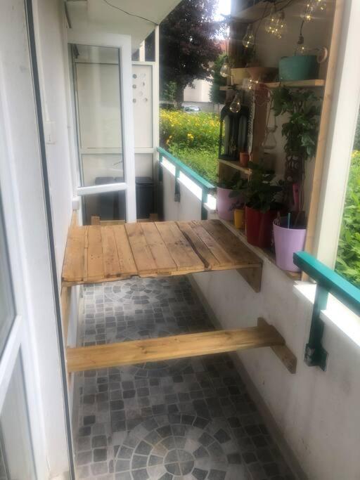 Proche De Paris 25Mintout Equipe, 2 Chambres 康弗兰斯·圣荷诺 外观 照片